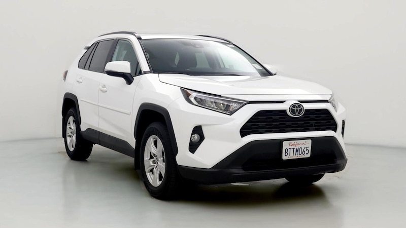 2021 Toyota RAV4 XLE Hero Image