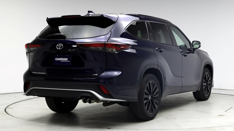 2024 Toyota Highlander XSE 8