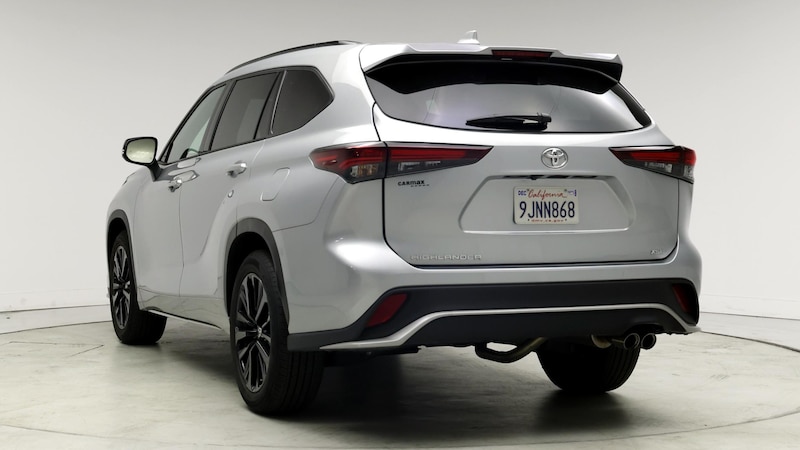 2024 Toyota Highlander XSE 2