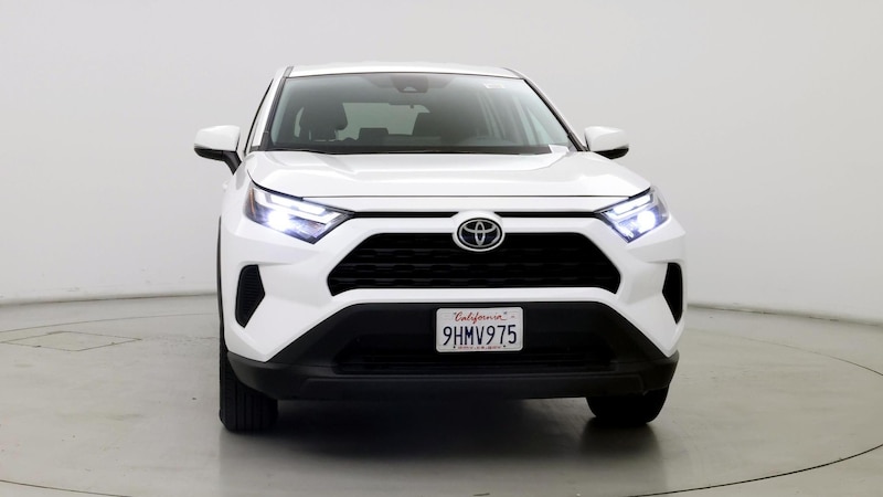 2023 Toyota RAV4 LE 5