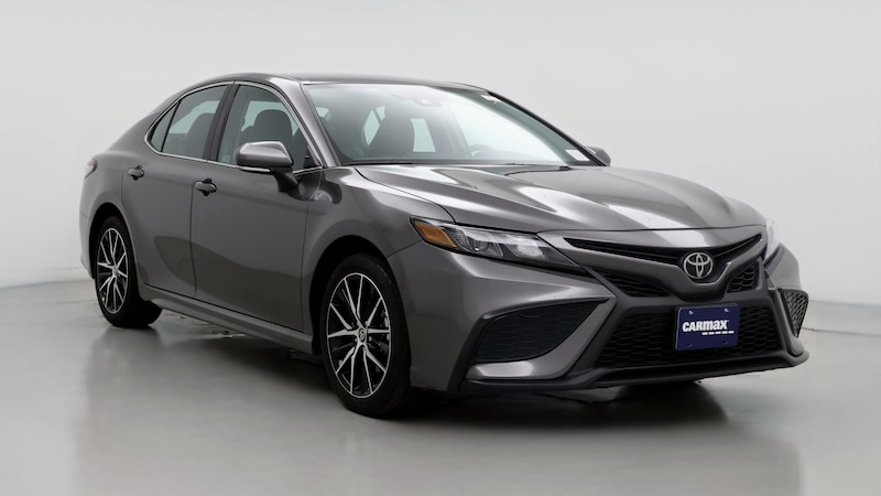 2024 Toyota Camry SE Hero Image