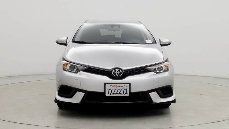 2017 Toyota Corolla iM  5