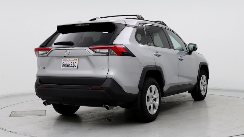 2019 Toyota RAV4 LE 8