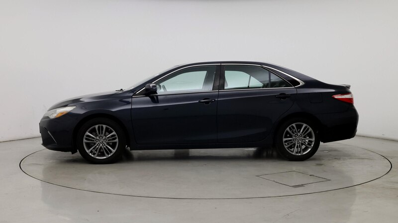 2016 Toyota Camry SE 3