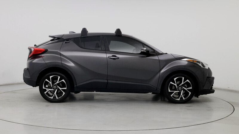 2019 Toyota C-HR XLE 7