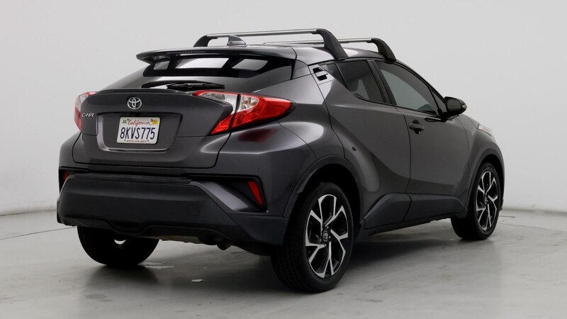 2019 Toyota C-HR XLE 8