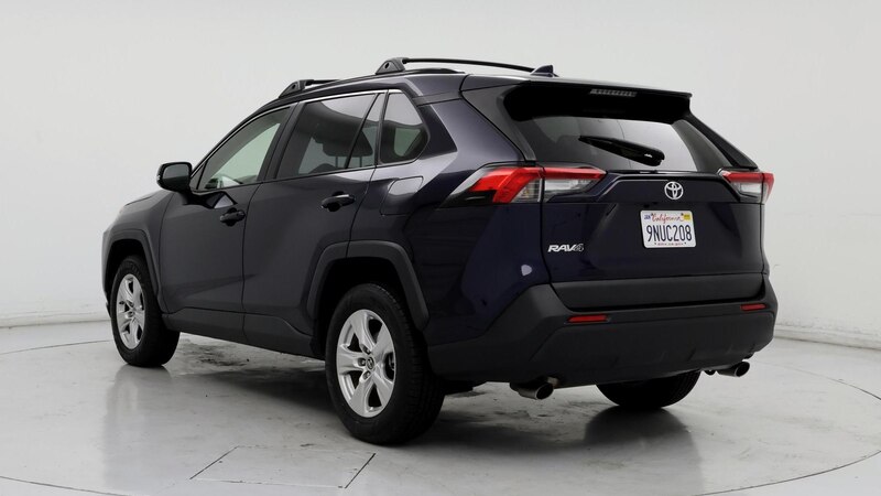 2019 Toyota RAV4 XLE 2