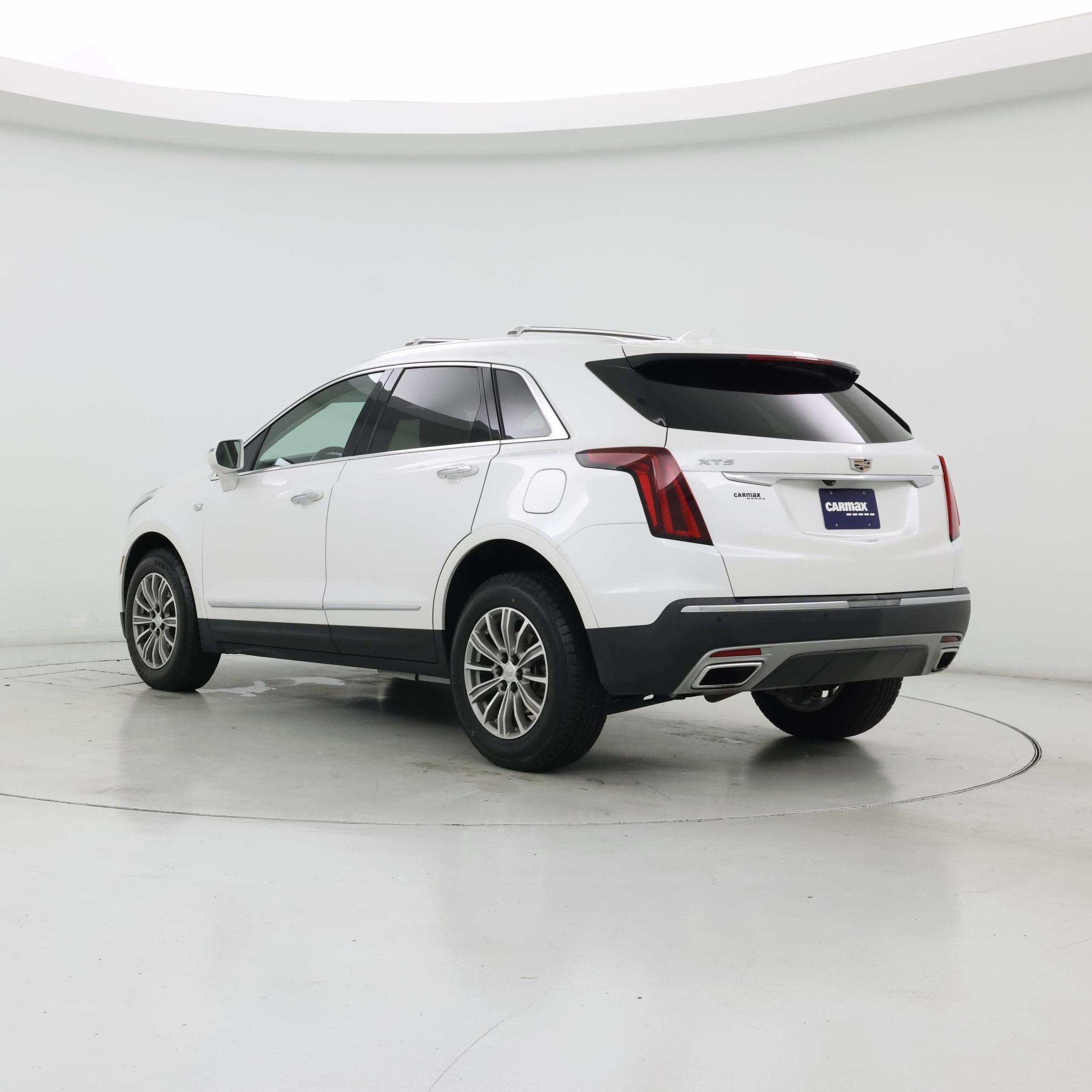 Thumbnail: 2020 Cadillac XT5 - 2