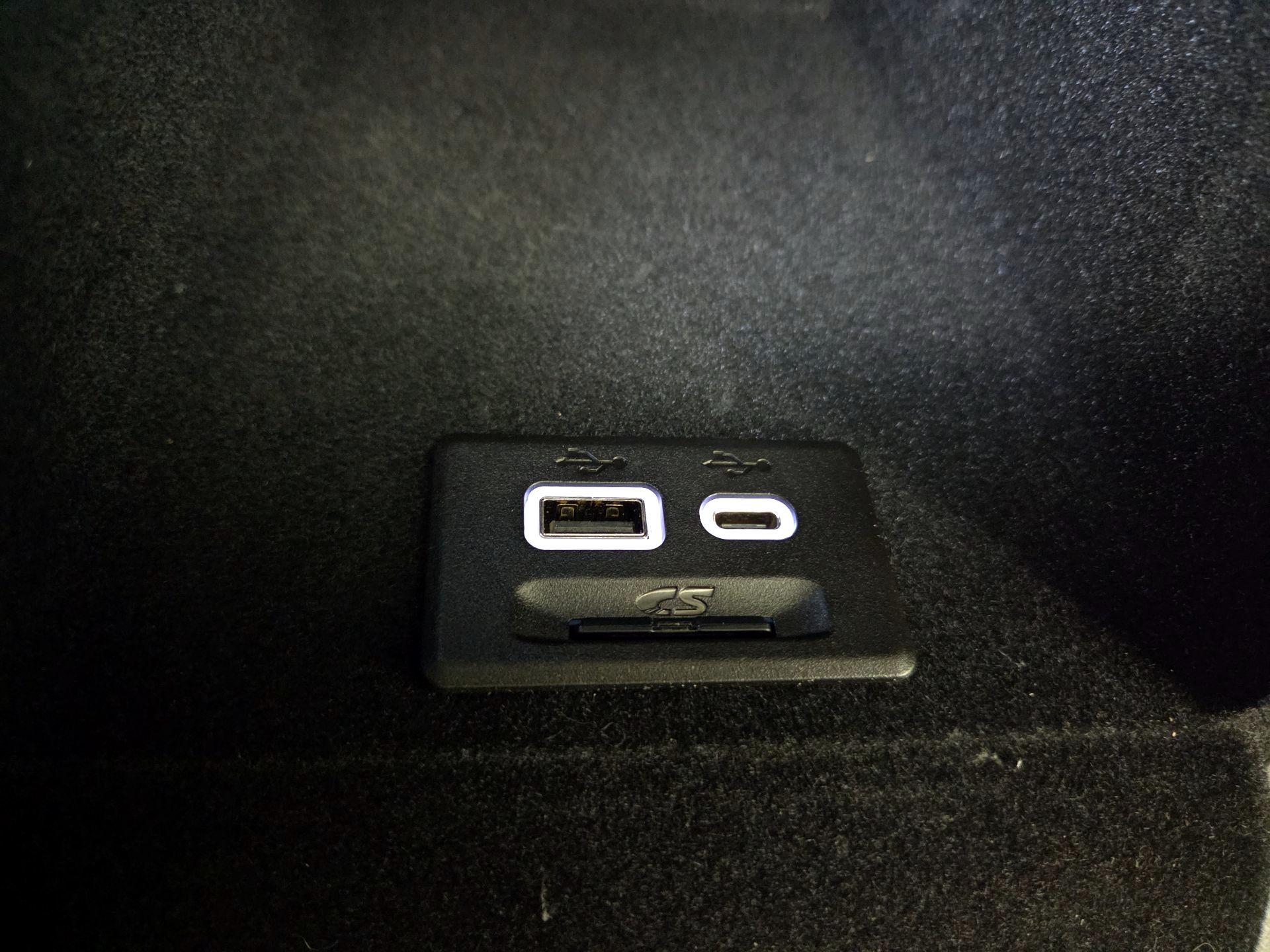 Thumbnail: 2020 Cadillac XT5 - 19