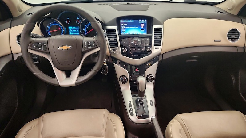 2015 Chevrolet Cruze LT 9