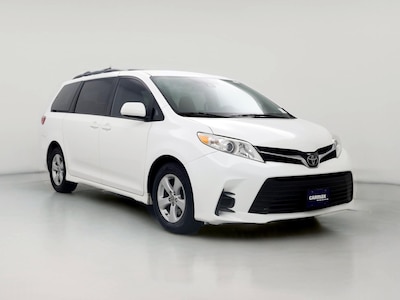 2020 Toyota Sienna LE -
                Los Angeles, CA