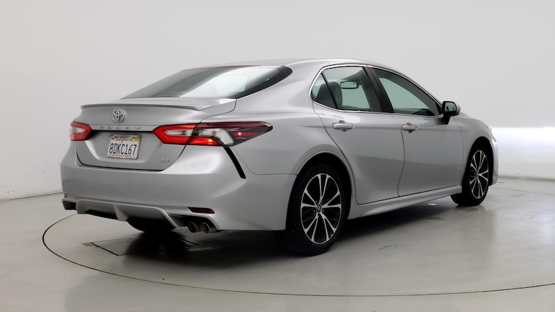 2018 Toyota Camry SE 8