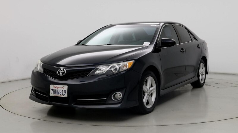 2014 Toyota Camry SE 4