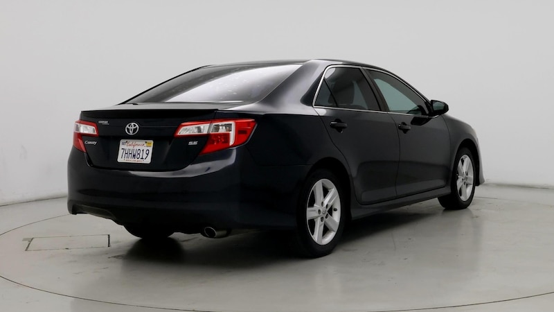 2014 Toyota Camry SE 8