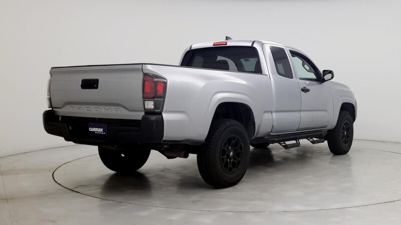 2022 Toyota Tacoma SR 8