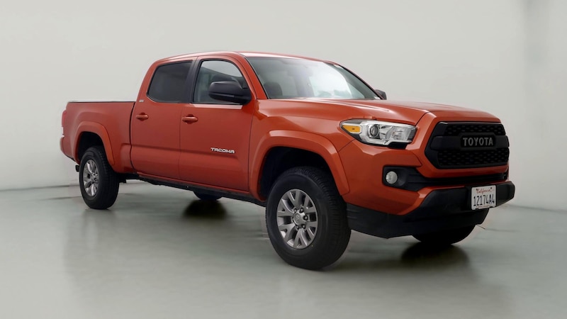 2016 Toyota Tacoma SR5 Hero Image