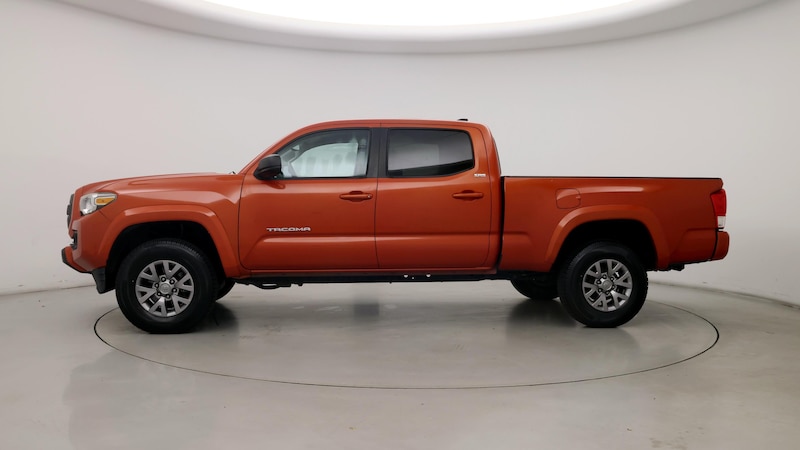 2016 Toyota Tacoma SR5 3