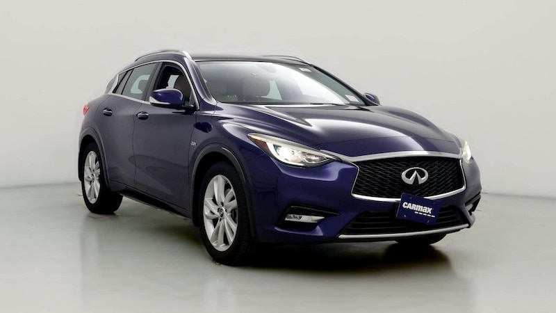 2017 INFINITI QX30 Premium Hero Image