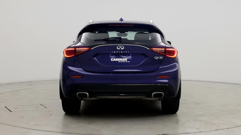 2017 INFINITI QX30 Premium 6