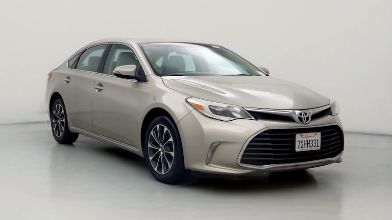 2016 Toyota Avalon XLE Hero Image