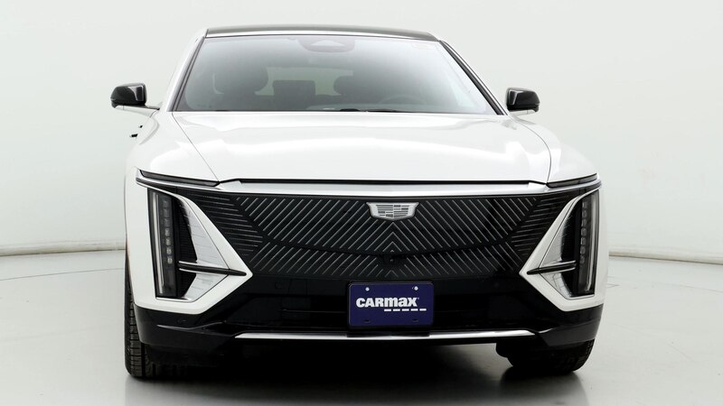 2024 Cadillac Lyriq Tech 5