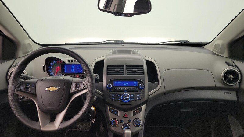 2014 Chevrolet Sonic LT 9