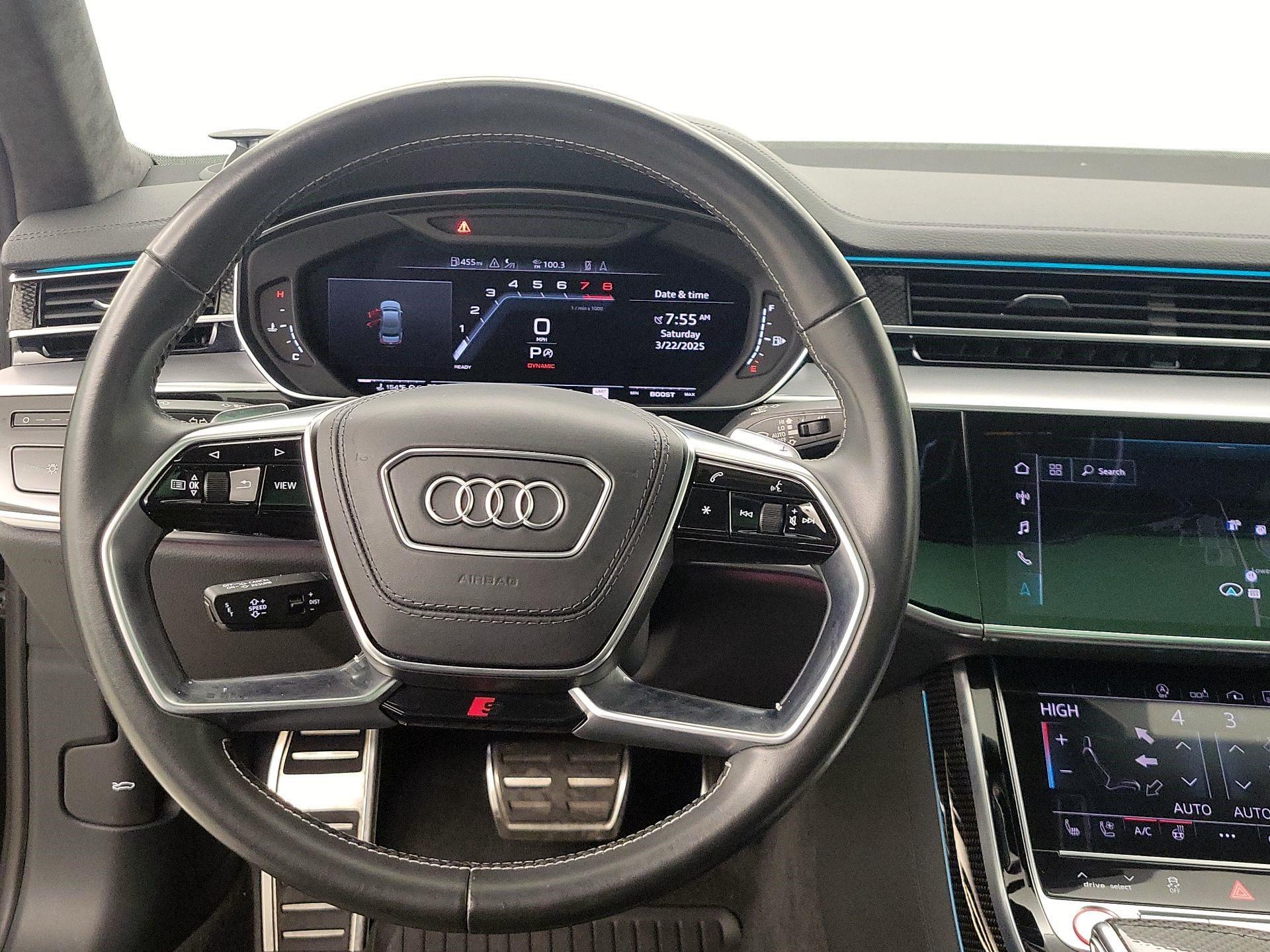 Thumbnail: 2020 Audi S8 - 10