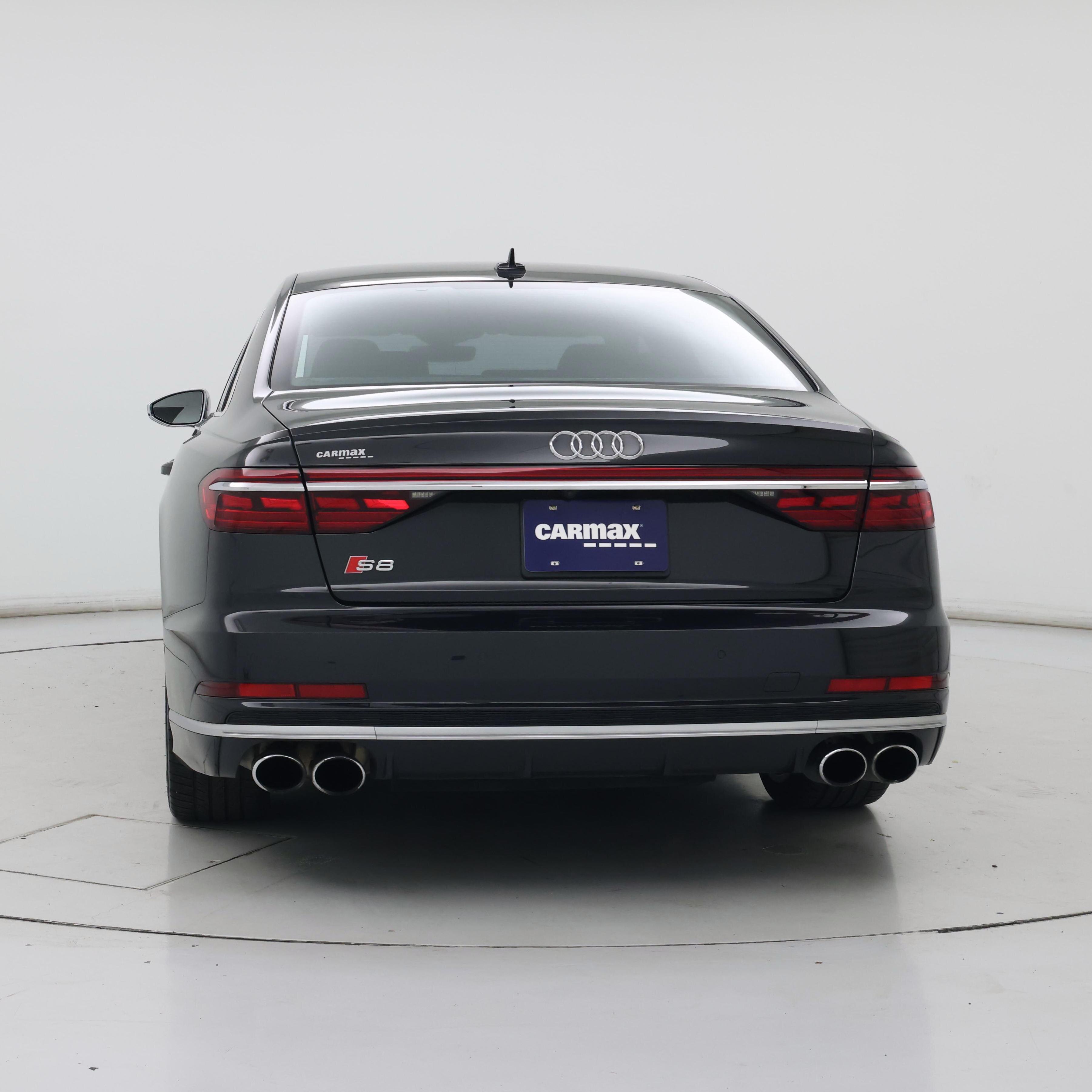 Thumbnail: 2020 Audi S8 - 6
