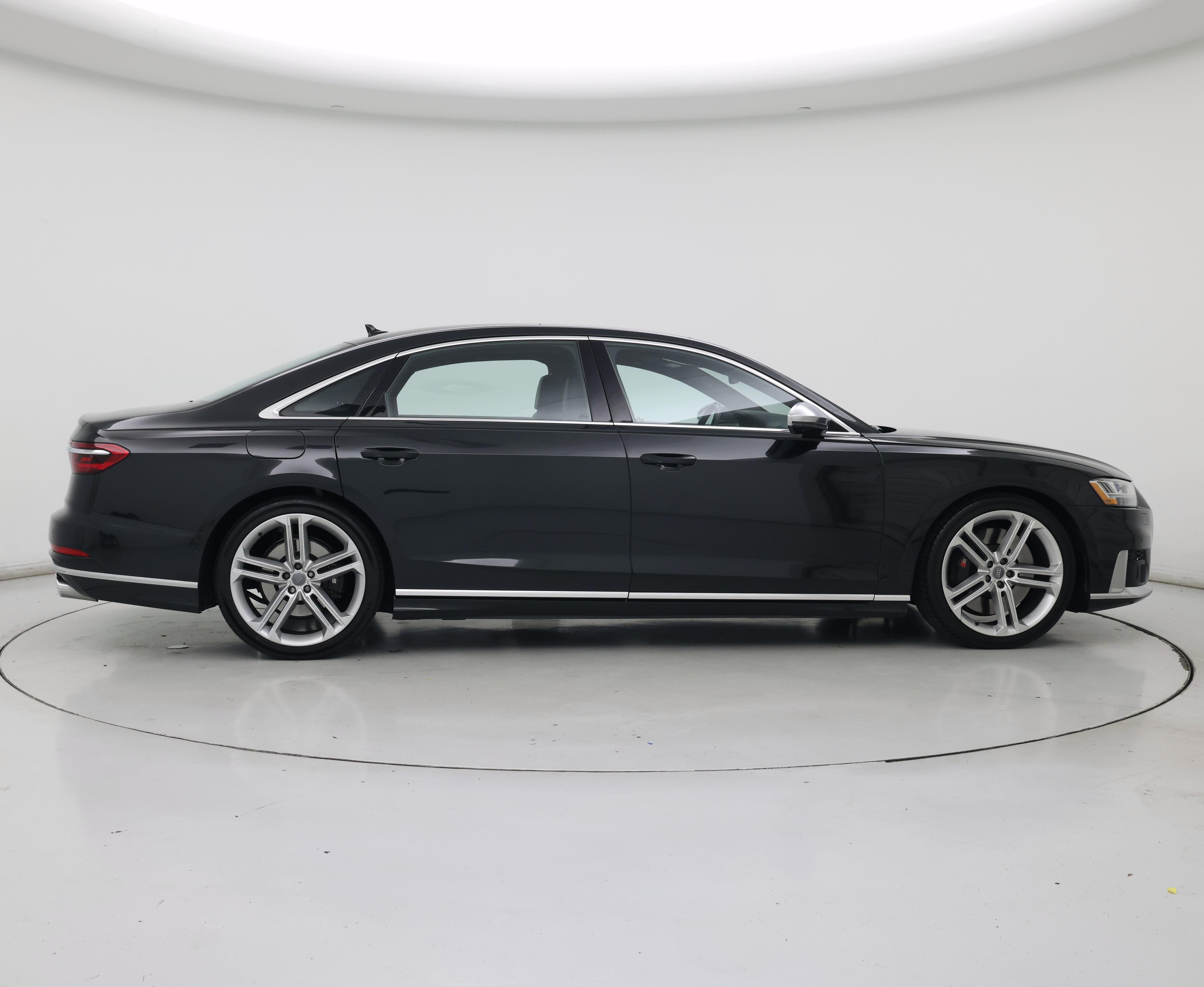 Thumbnail: 2020 Audi S8 - 7