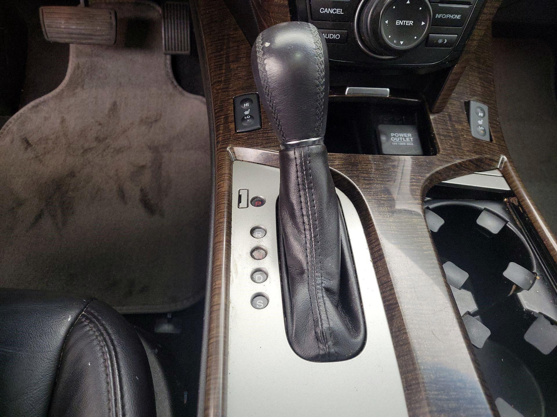 Thumbnail: 2013 Acura MDX - 18