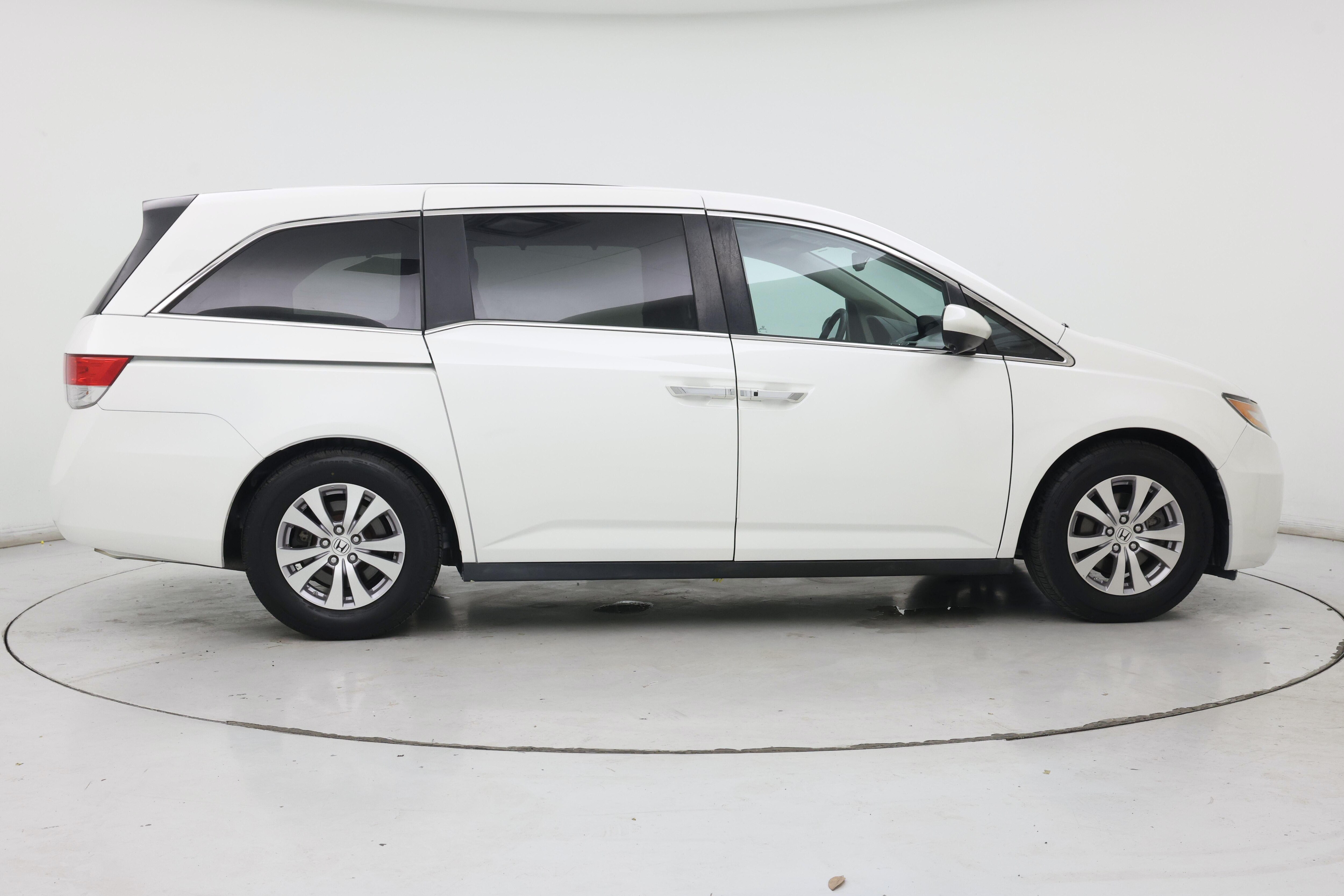 Thumbnail: 2014 Honda Odyssey - 7