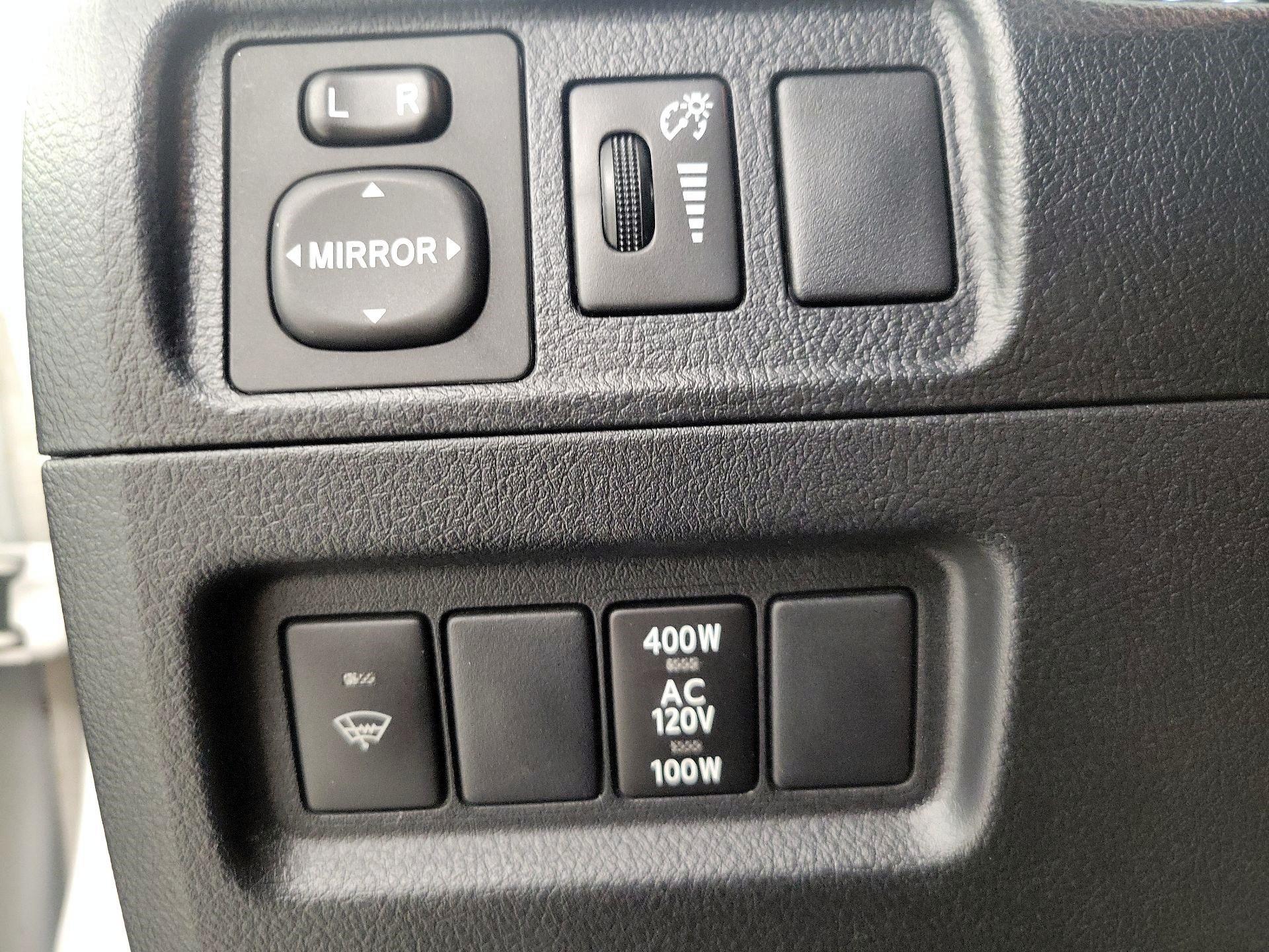 Thumbnail: 2019 Toyota 4Runner - 13