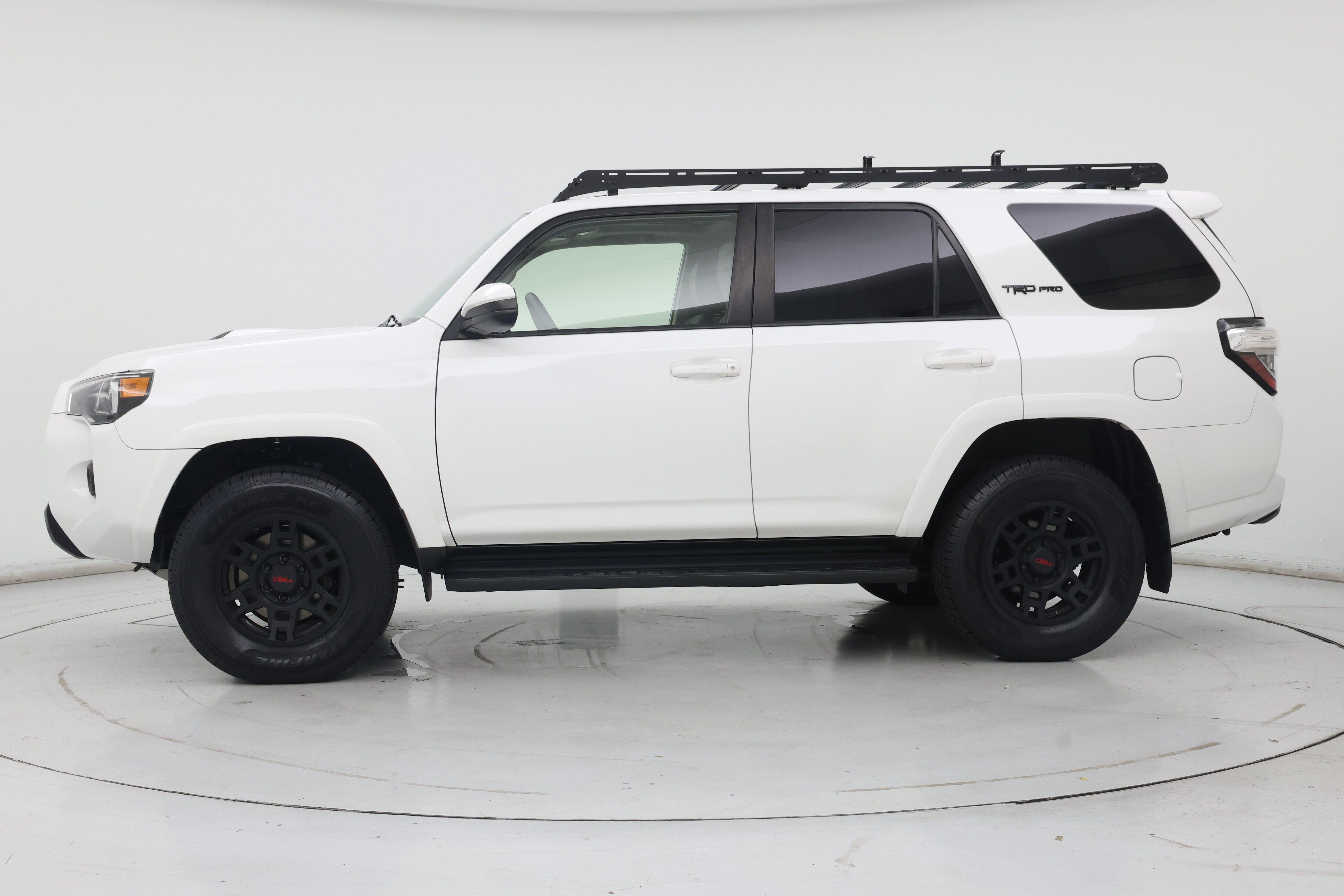 Thumbnail: 2019 Toyota 4Runner - 3