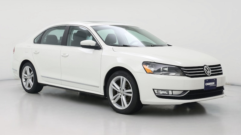 2015 Volkswagen Passat SE Hero Image
