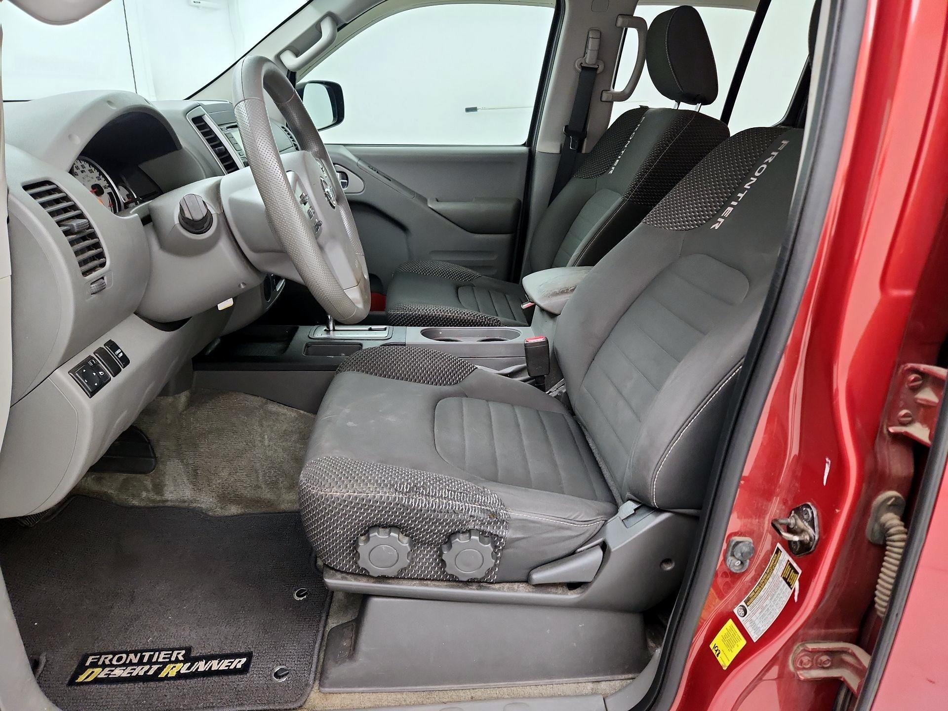 Thumbnail: 2015 Nissan Frontier - 11