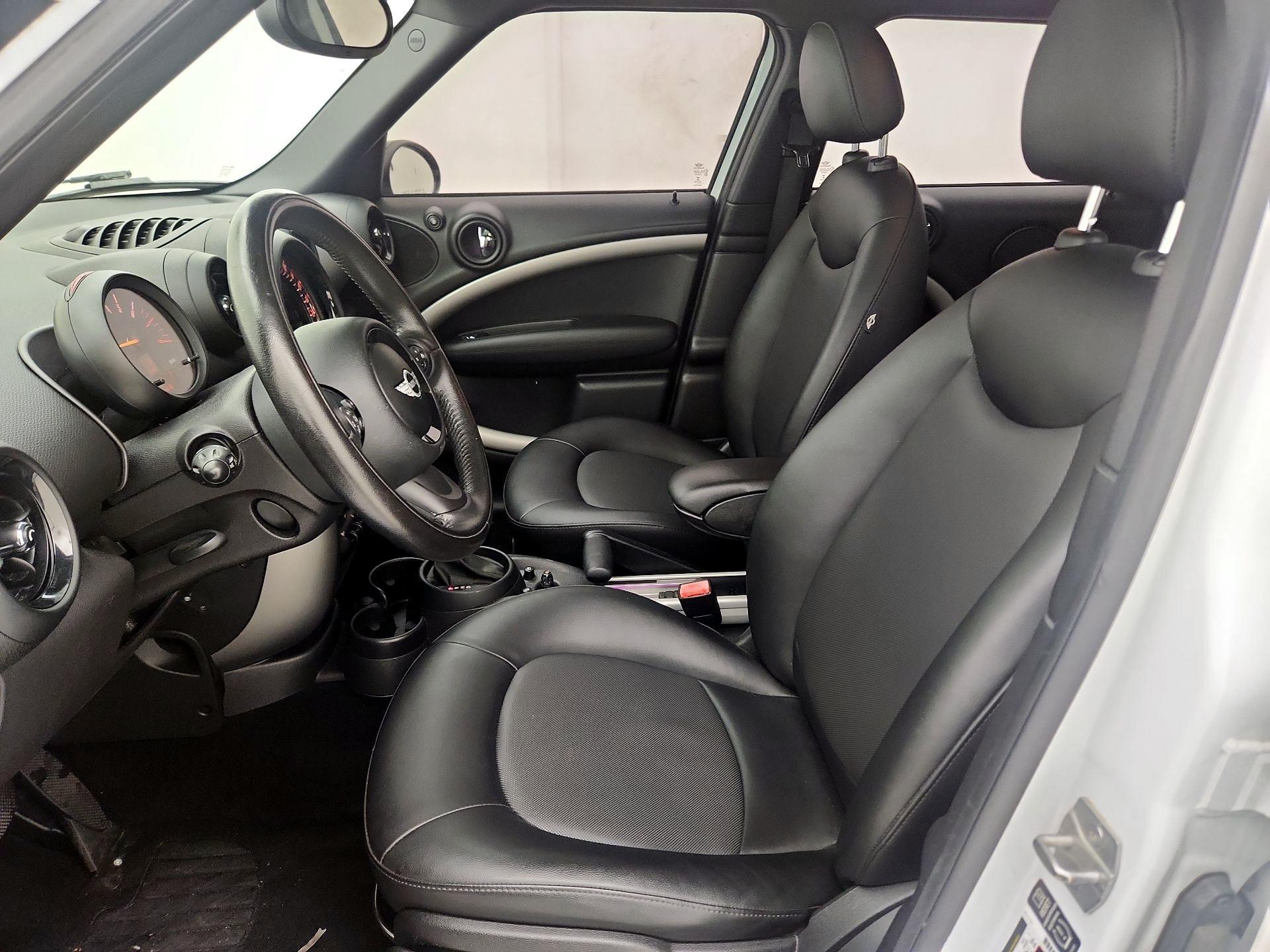 Thumbnail: 2015 MINI Cooper Countryman - 11