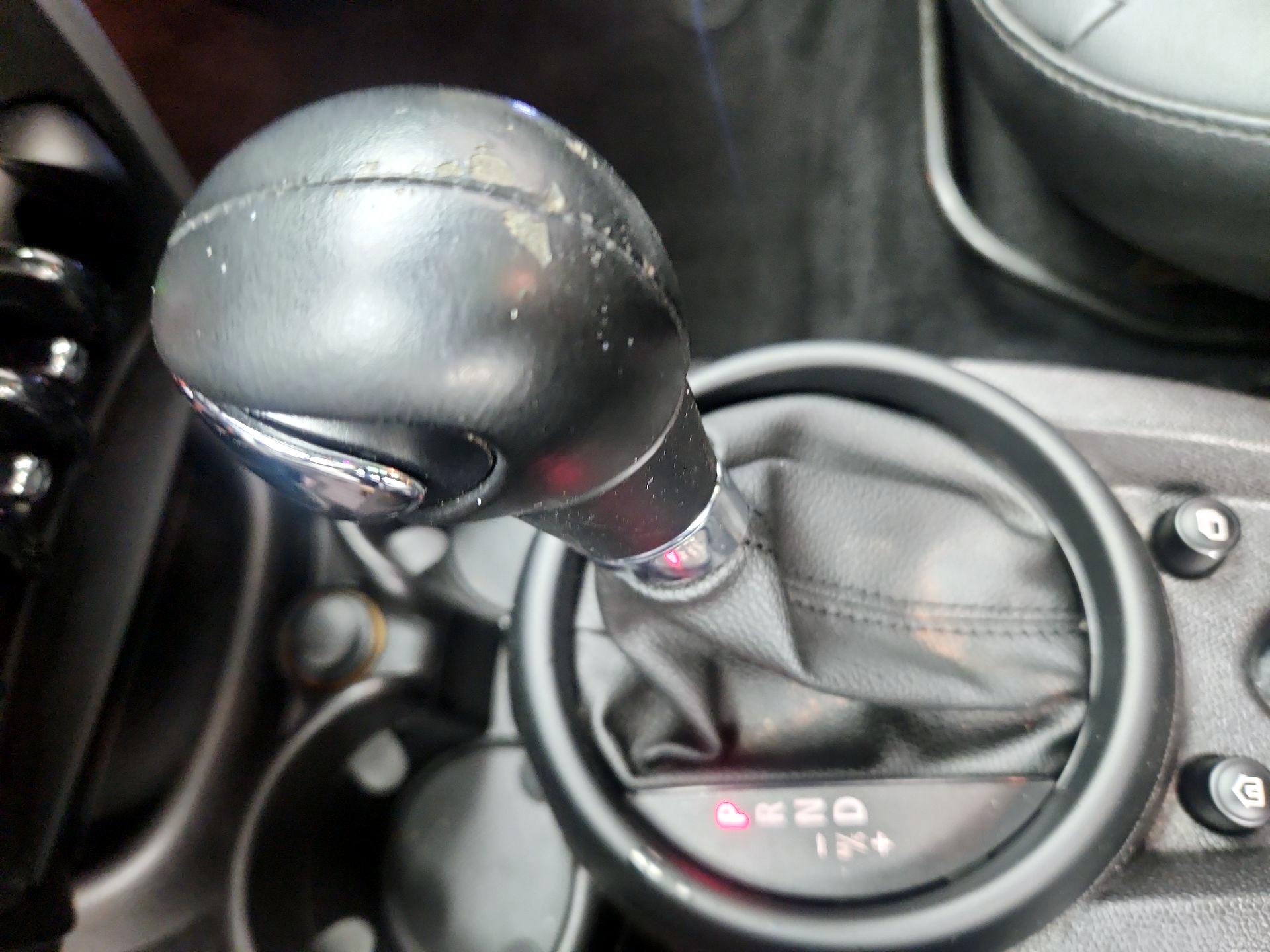 Thumbnail: 2015 MINI Cooper Countryman - 16