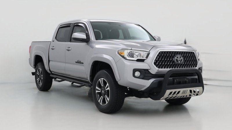 2016 Toyota Tacoma SR5 Hero Image