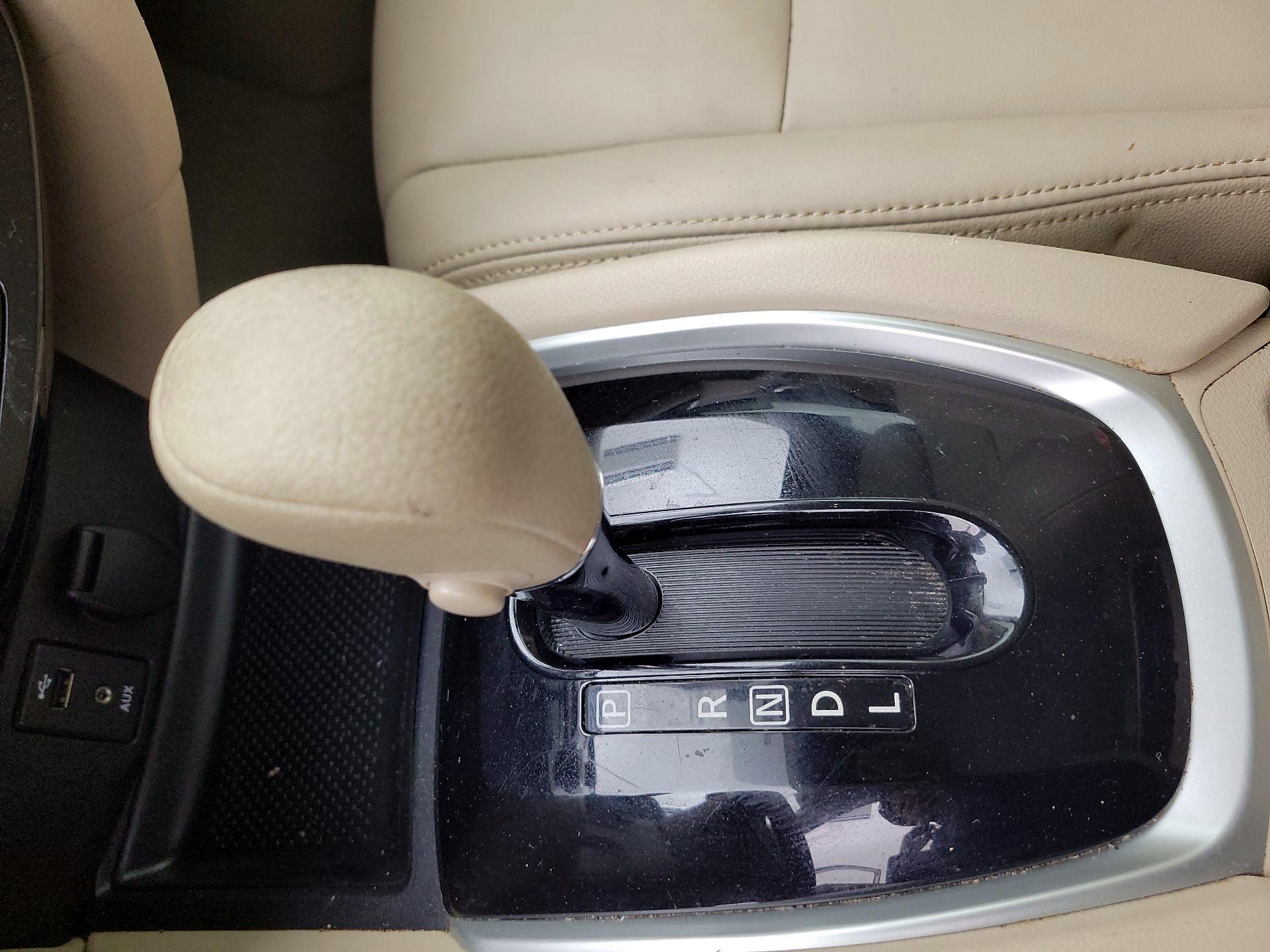 Thumbnail: 2014 Nissan Rogue - 17