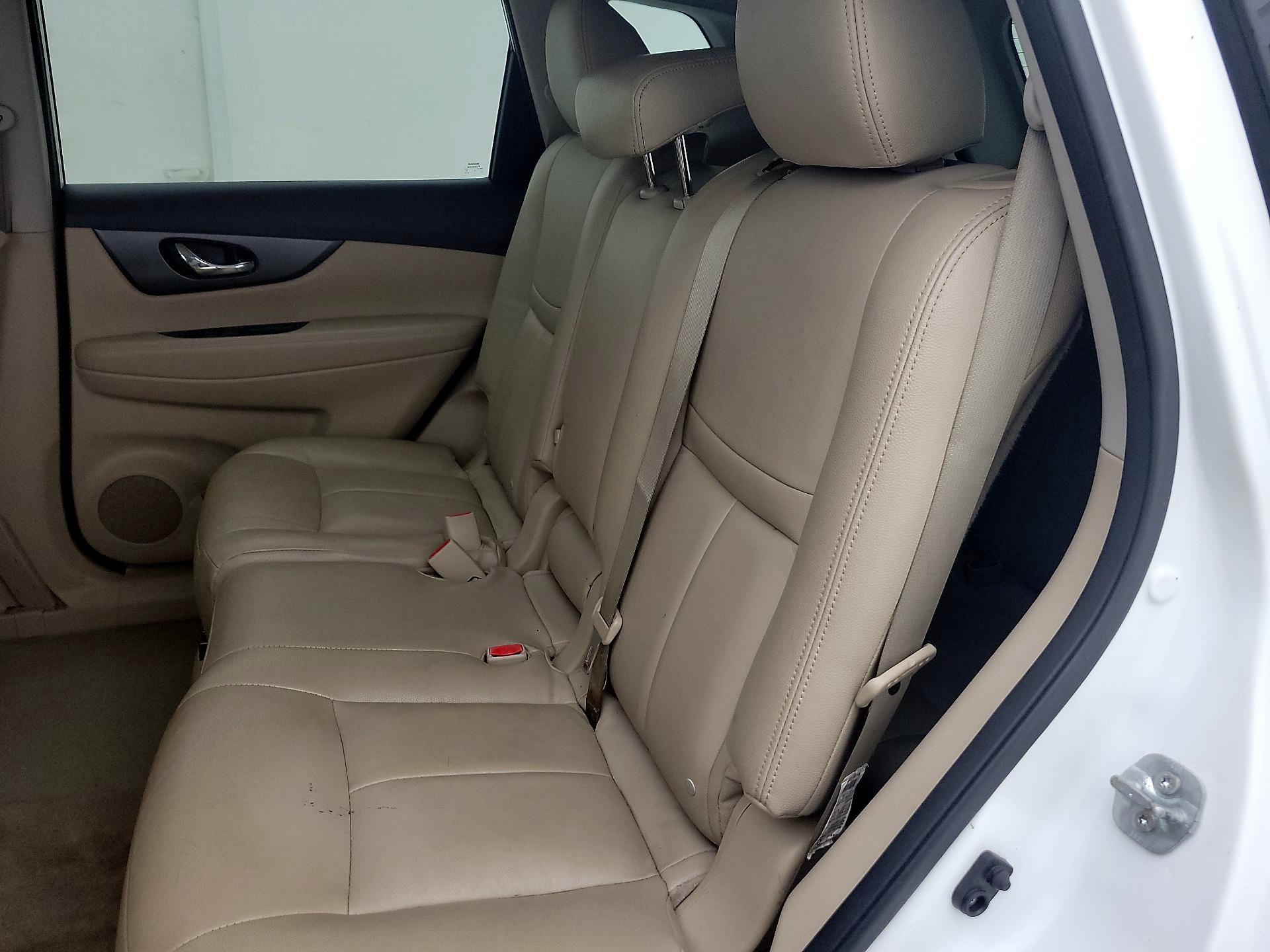 Thumbnail: 2014 Nissan Rogue - 19