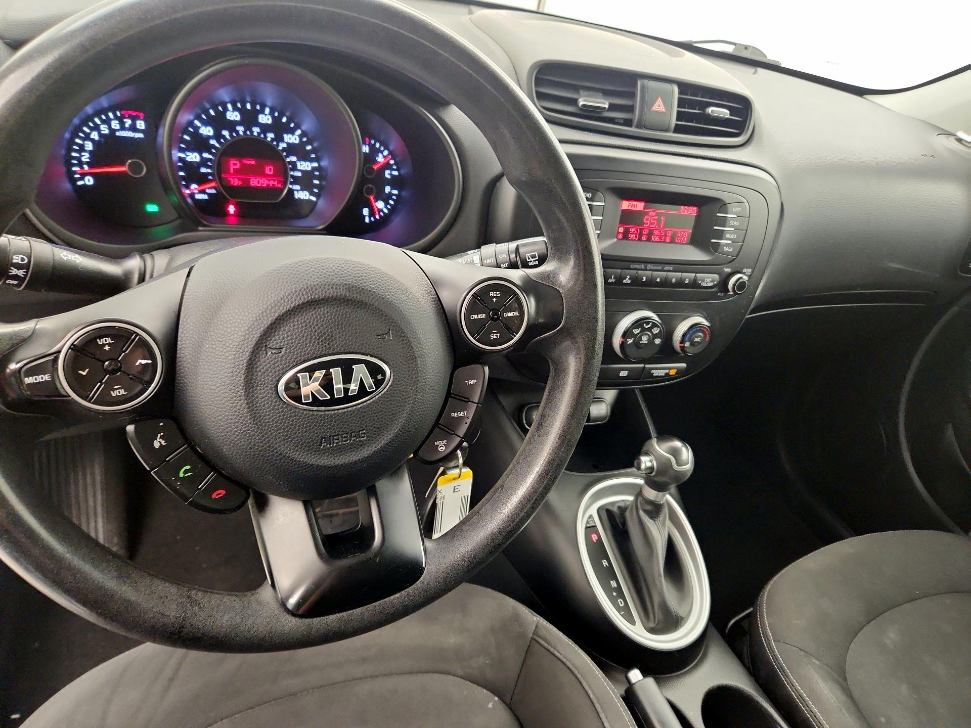 Thumbnail: 2015 Kia Soul - 9