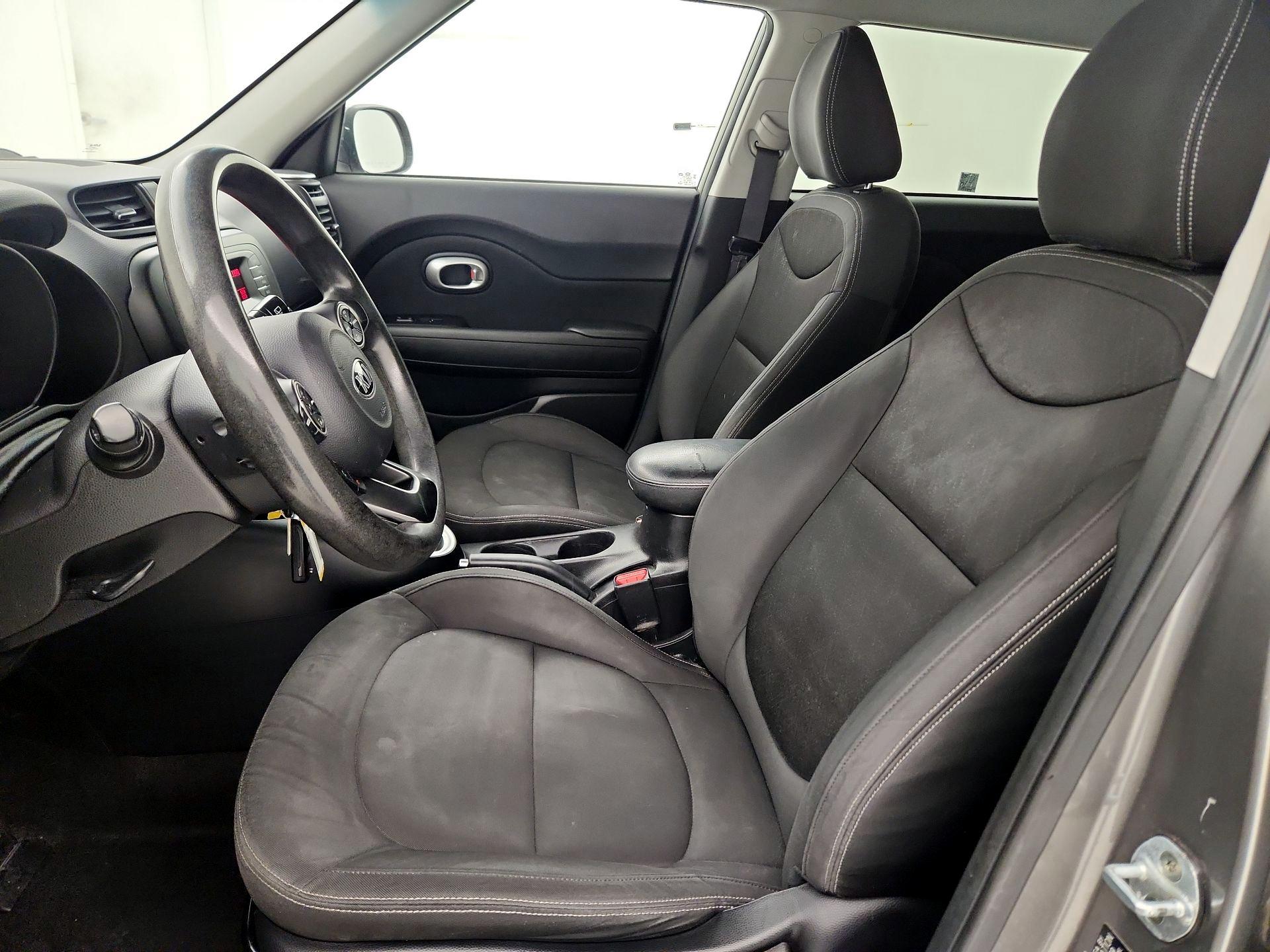 Thumbnail: 2015 Kia Soul - 11