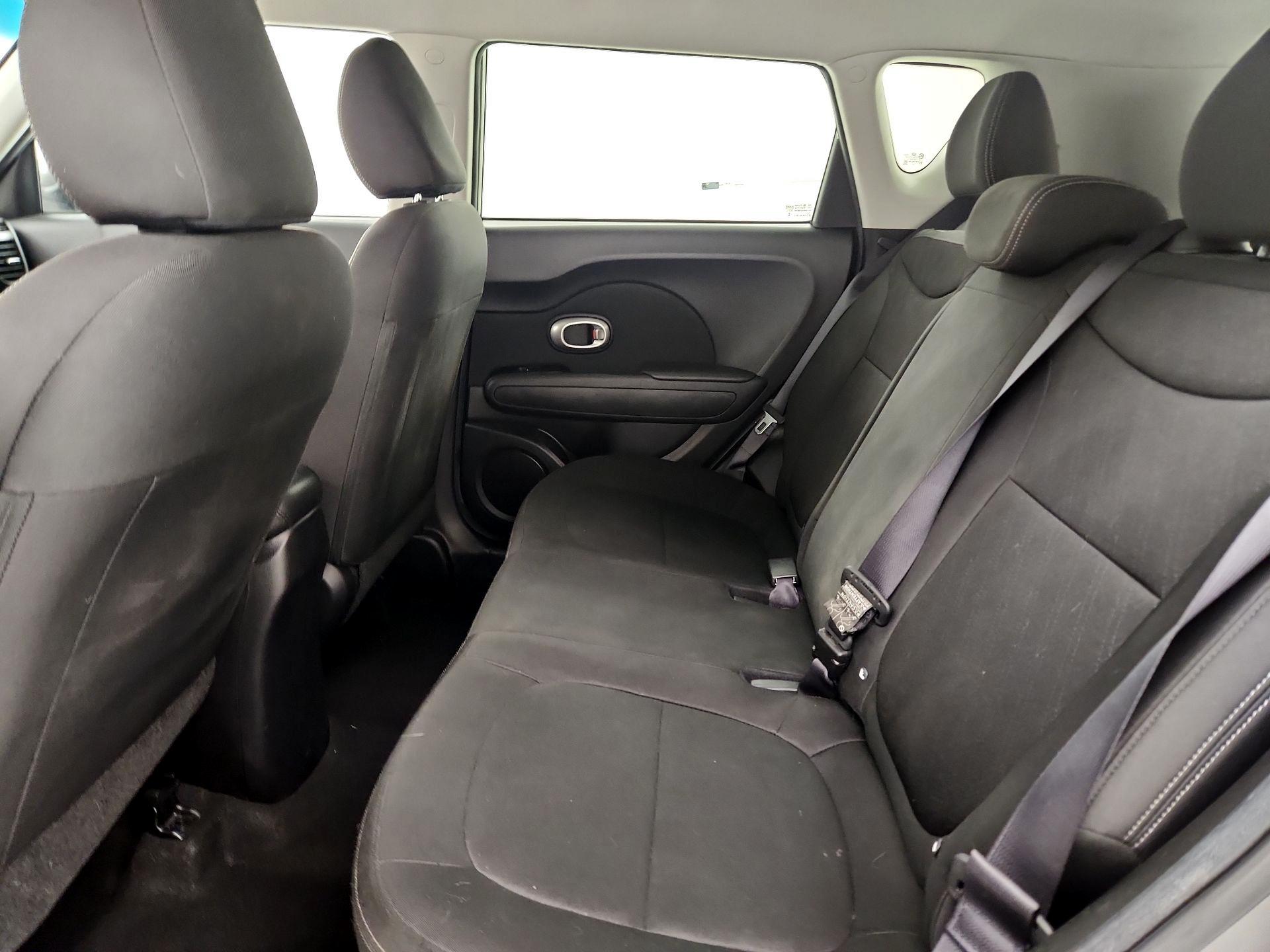 Thumbnail: 2015 Kia Soul - 17