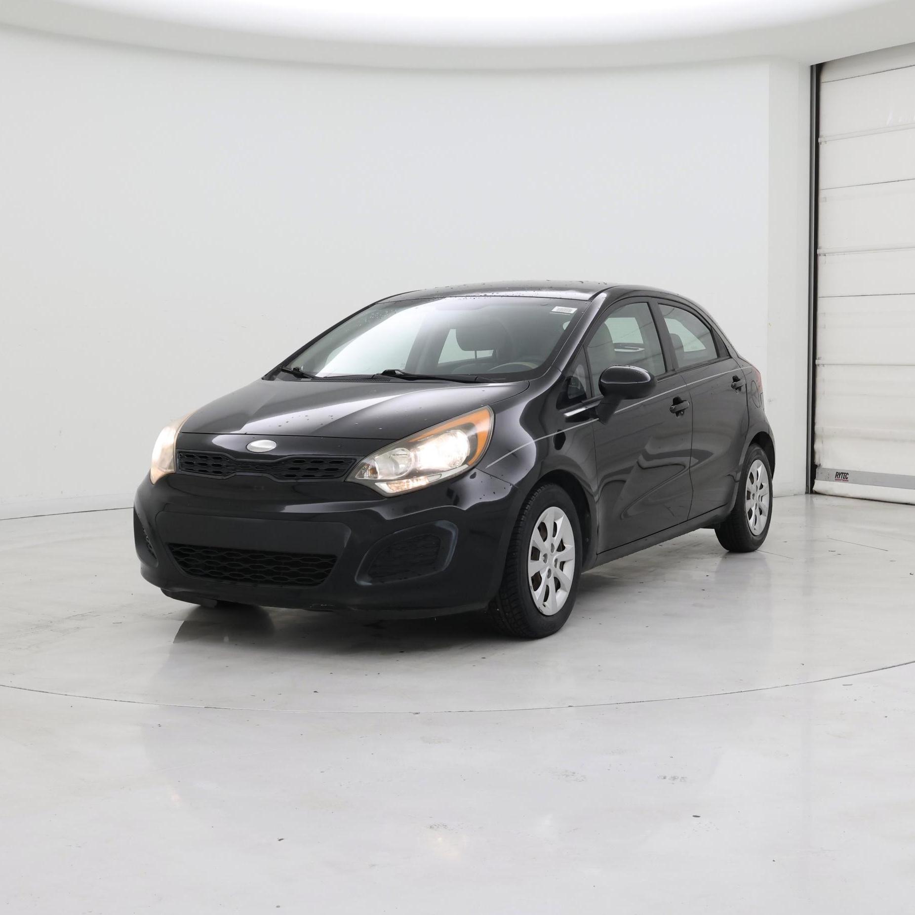 Thumbnail: 2013 Kia Rio5 - 4