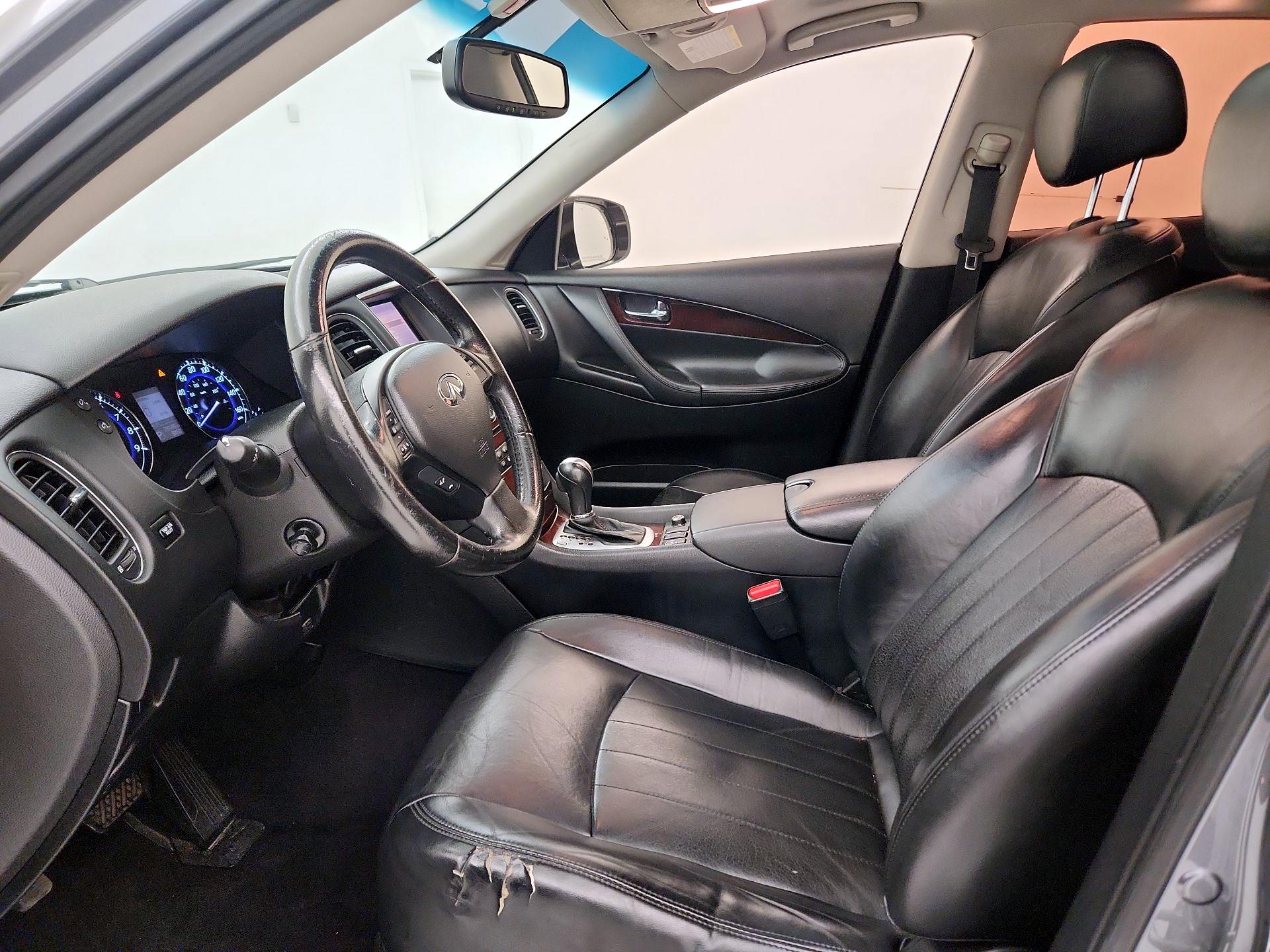 Thumbnail: 2016 INFINITI QX50 - 11