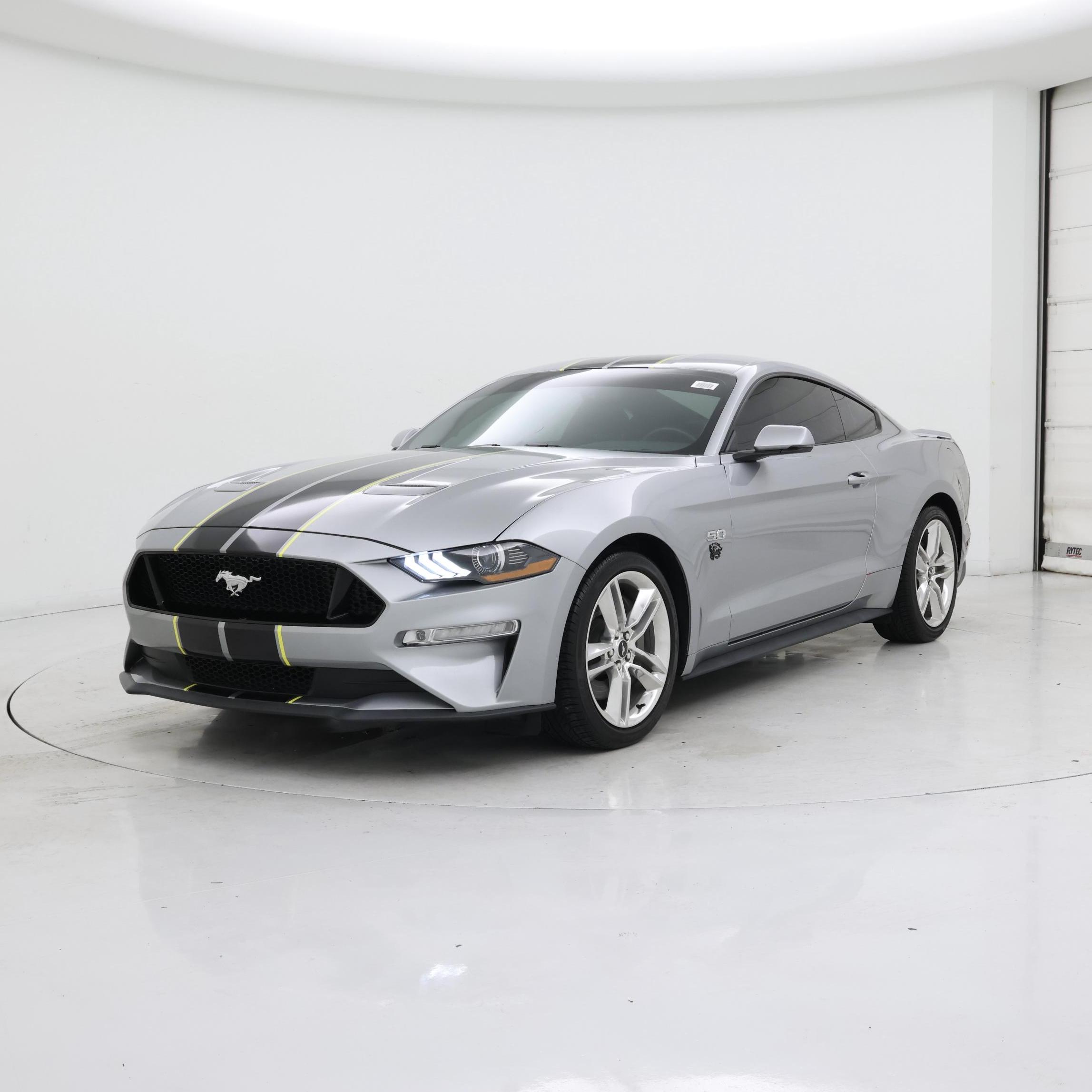 Thumbnail: 2020 Ford Mustang - 4