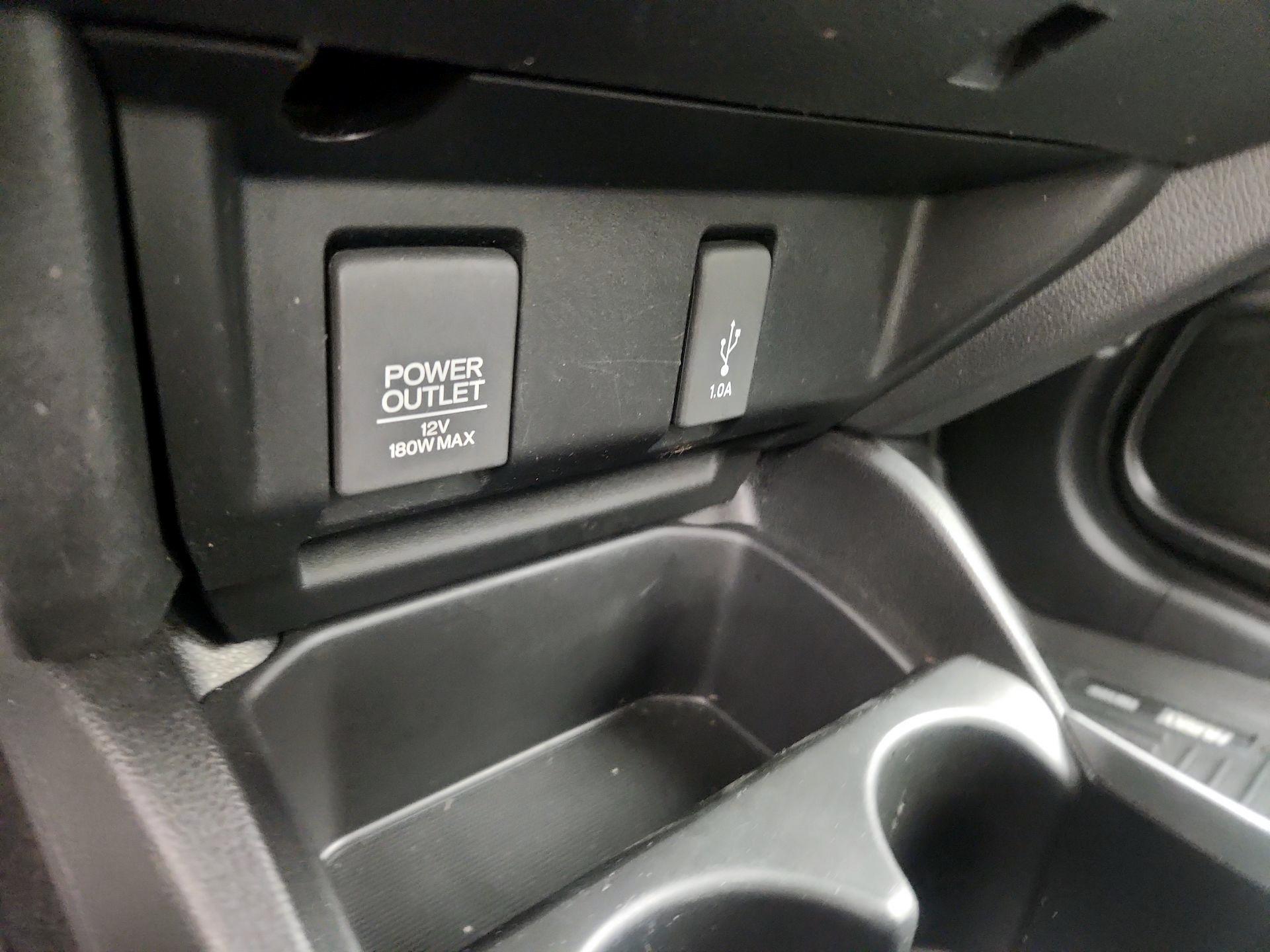 Thumbnail: 2019 Honda Fit - 18