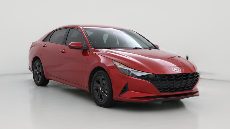 2022 Hyundai Elantra SEL Hero Image