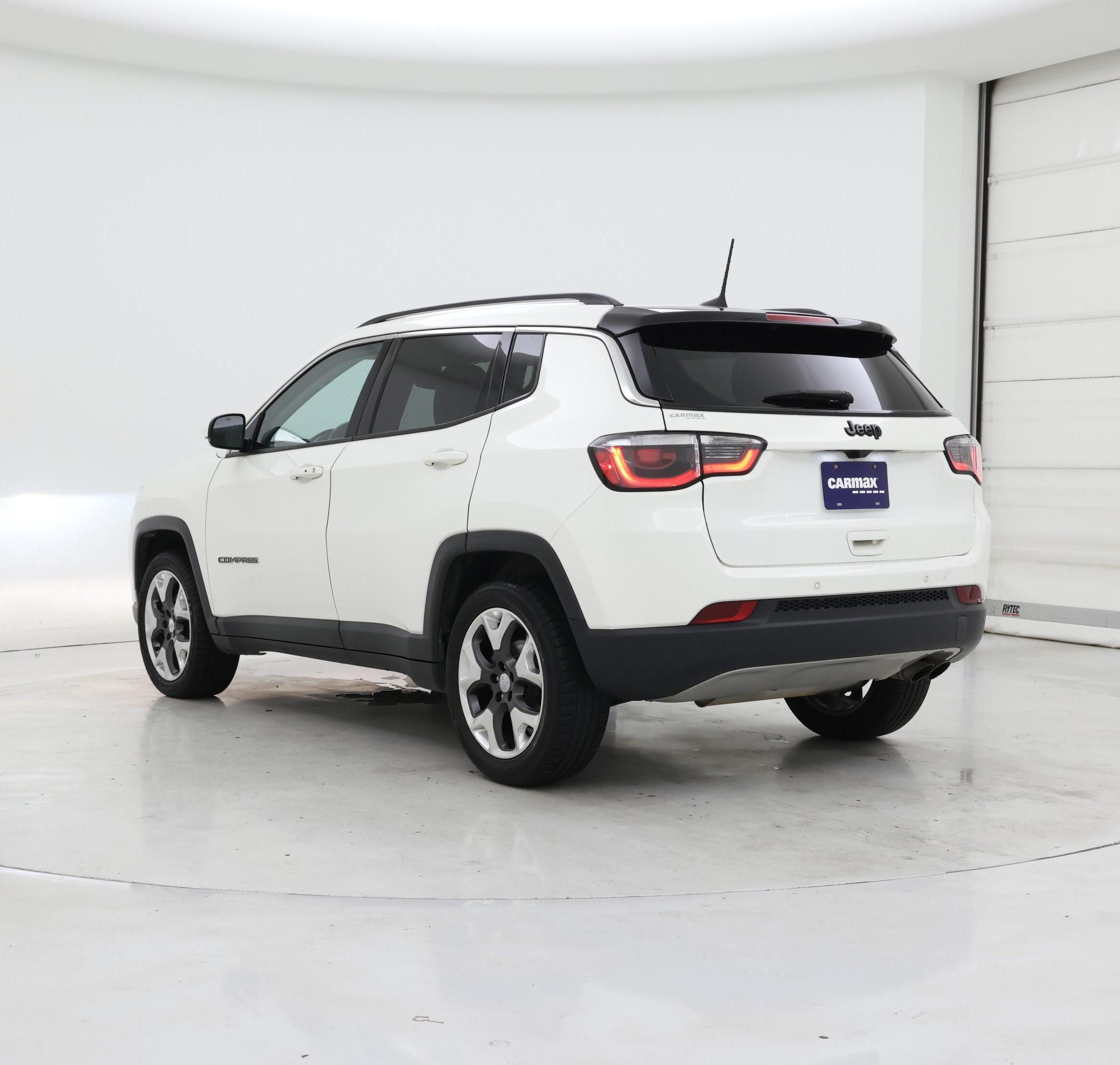 Thumbnail: 2018 Jeep Compass - 2
