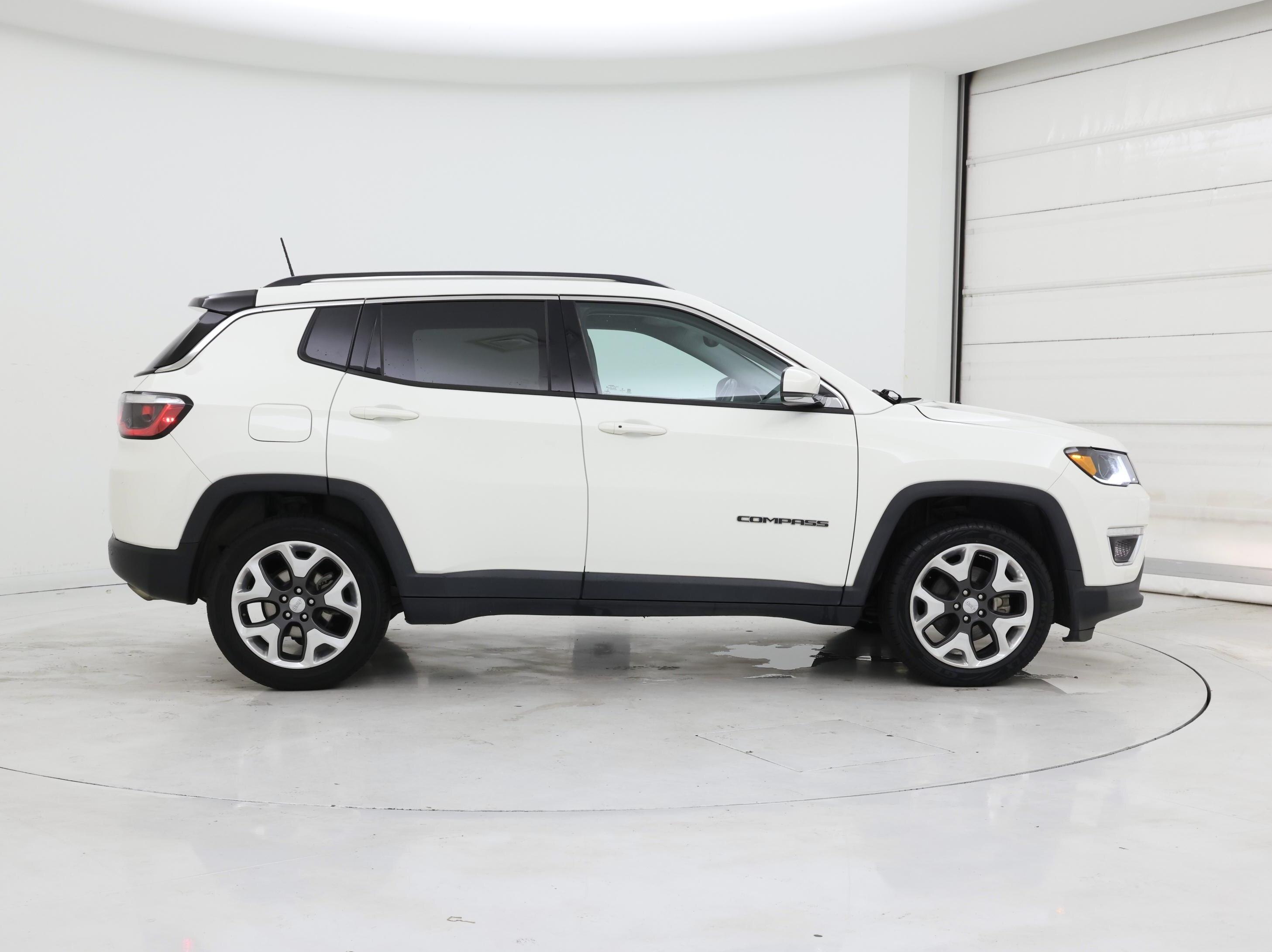 Thumbnail: 2018 Jeep Compass - 7